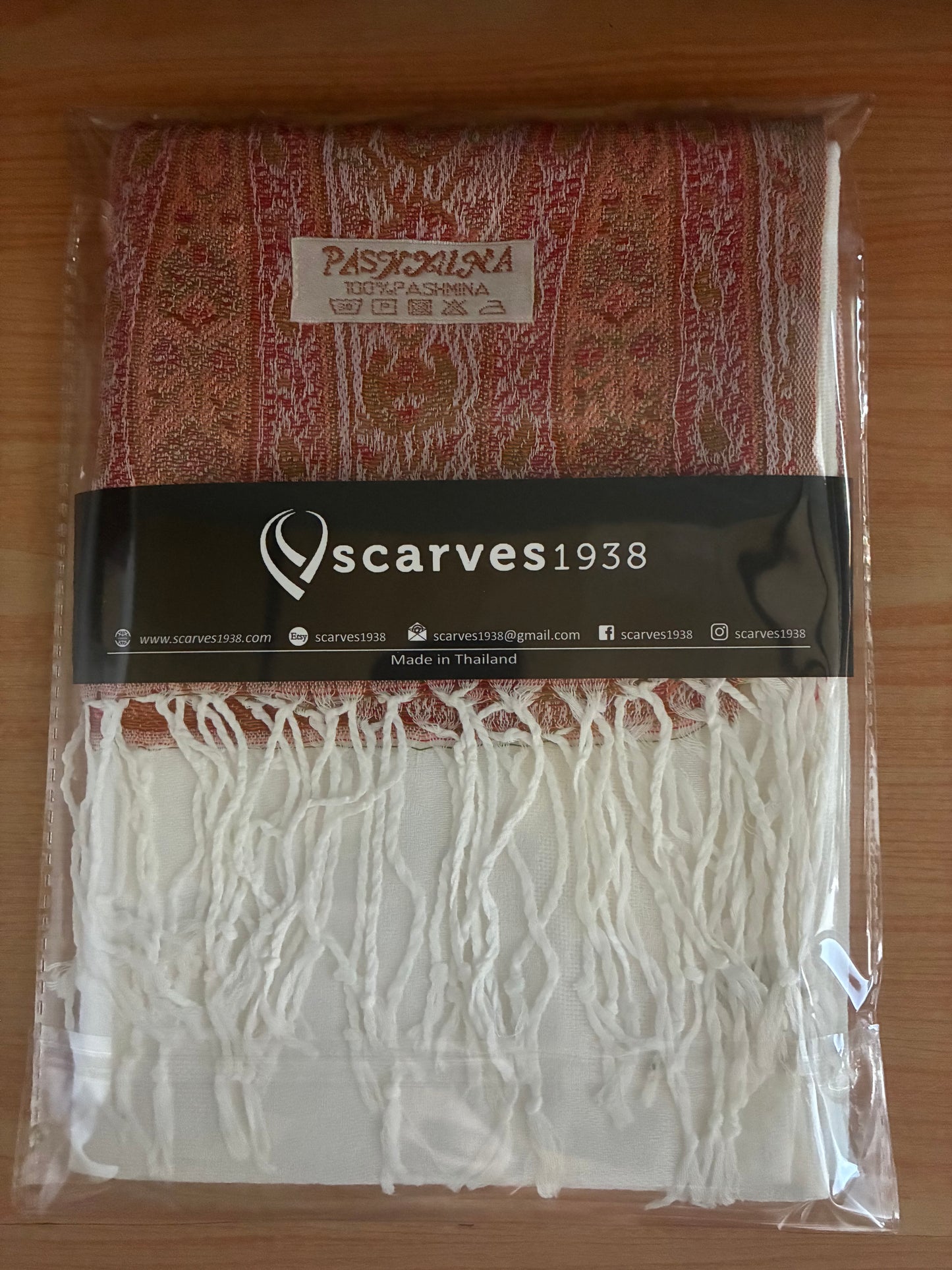 White Pashmina Scarf | Paisley Border Shawl | Bohemian Festival Wrap | Unisex Hippie Stole | Elegant Bridesmaid Gift | Scarves1938