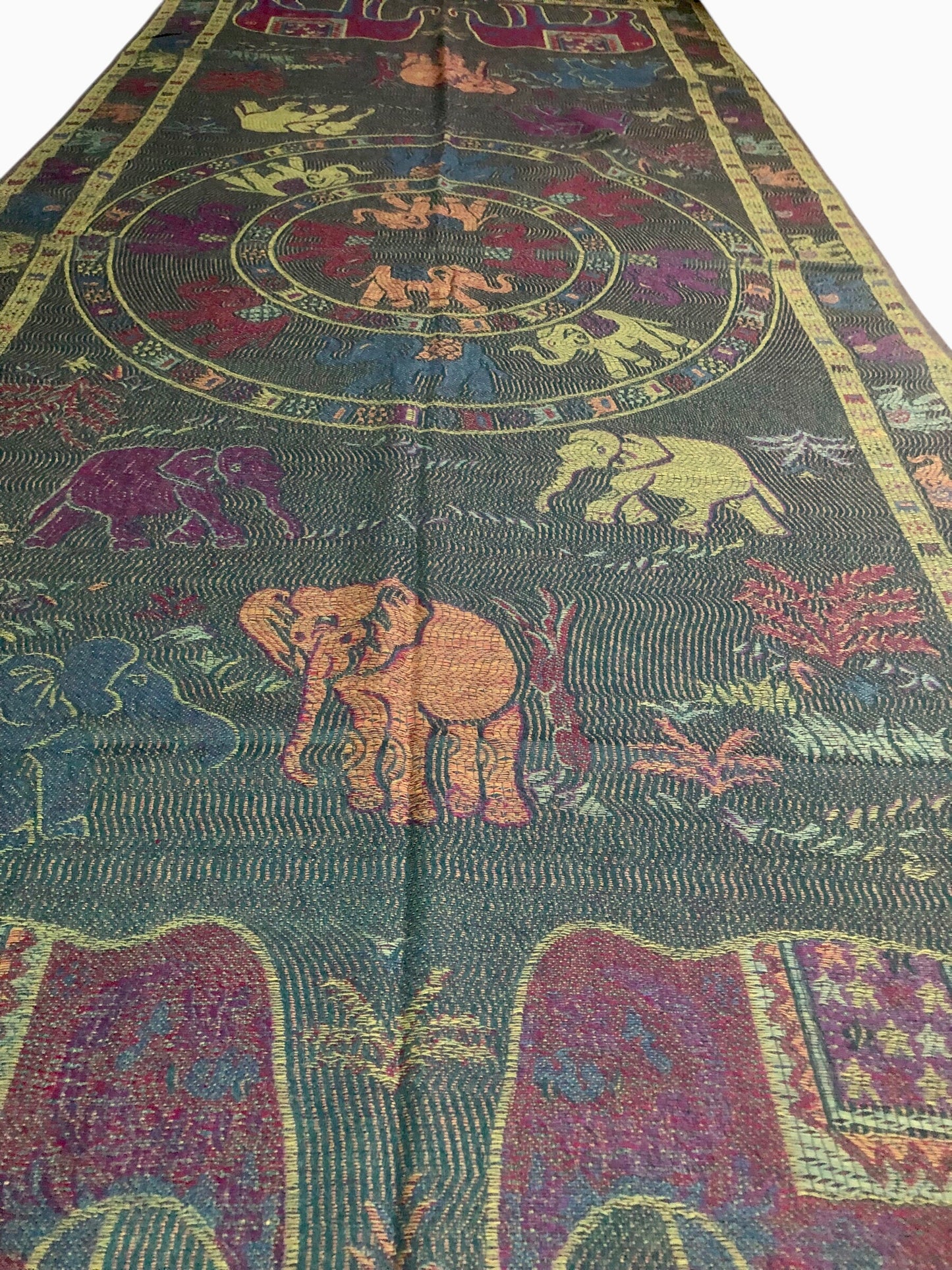 Boho-Chic Reversible Elephant Mandala Jacquard Pashmina Stole - Forest Green⁠