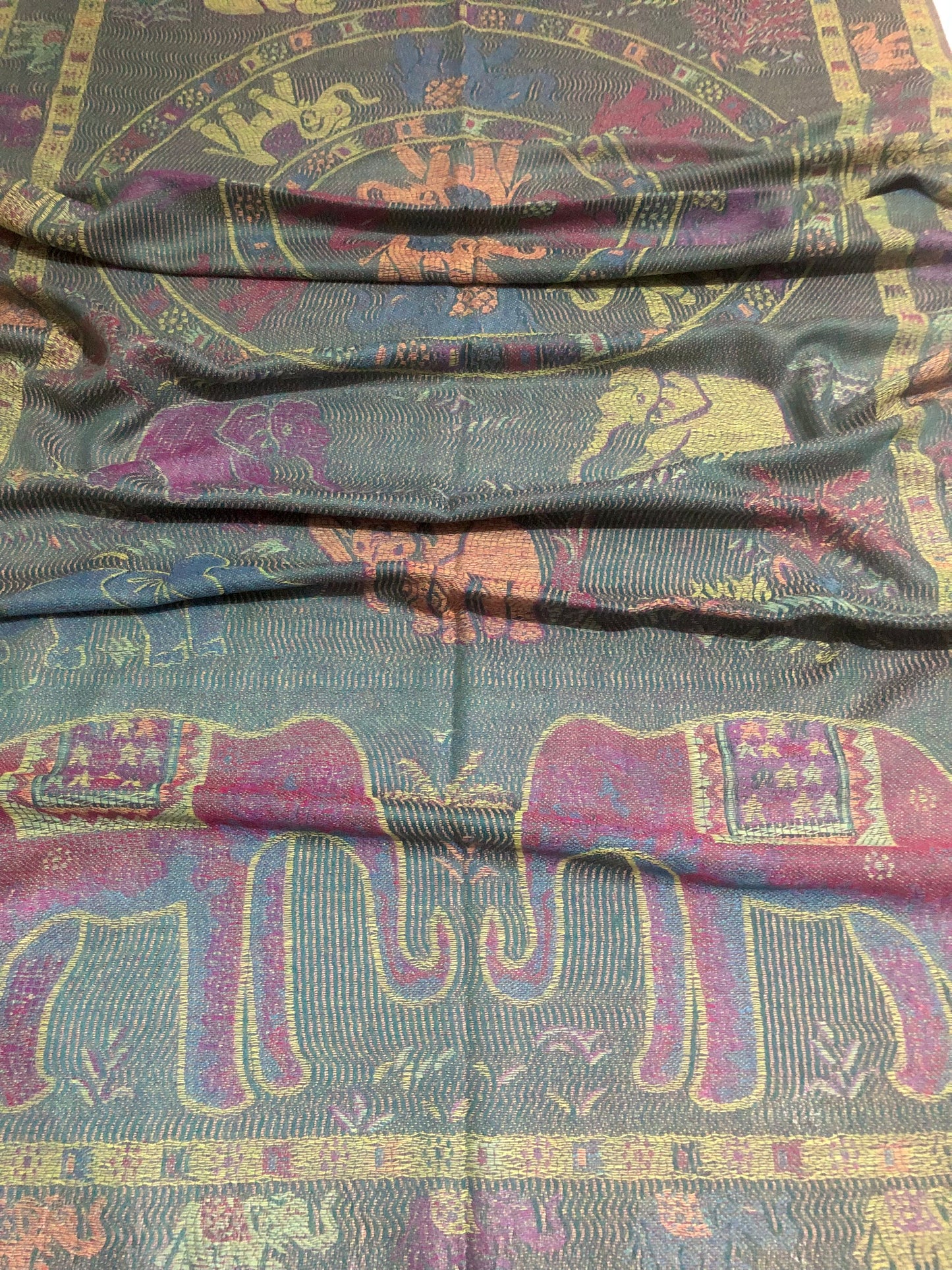 Boho-Chic Reversible Elephant Mandala Jacquard Pashmina Stole - Forest Green⁠