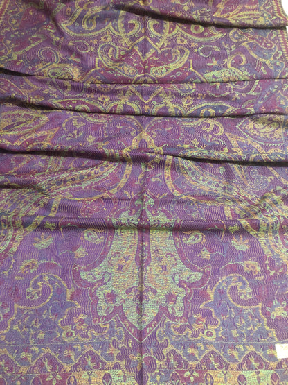 Vibrant Reversible Paisley Jacquard Pashmina Scarf - Purple & Gold⁠