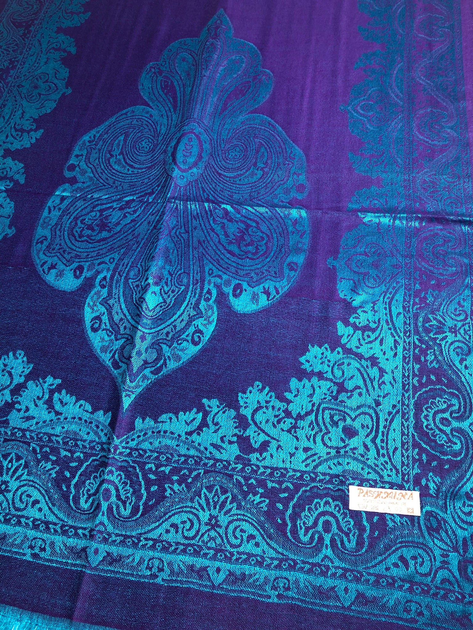 Reversible blue pashmina scarf