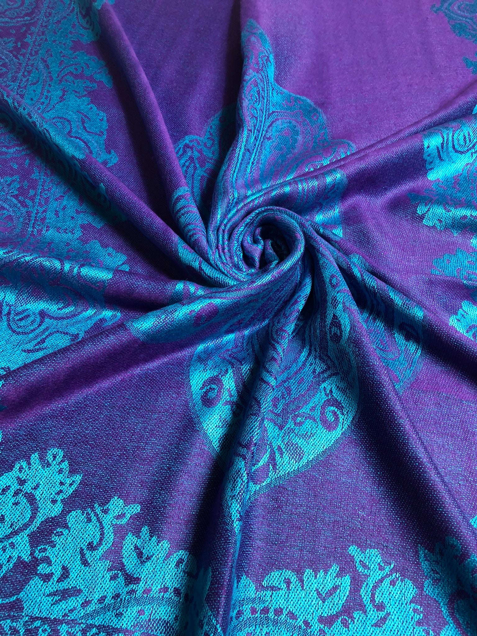 Reversible blue pashmina scarf