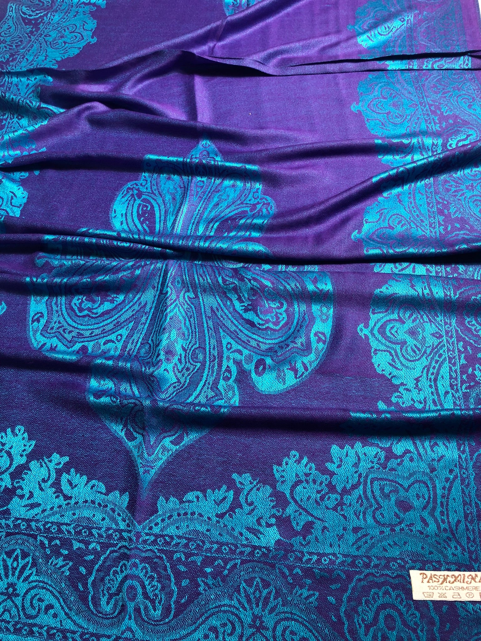 Reversible blue pashmina scarf