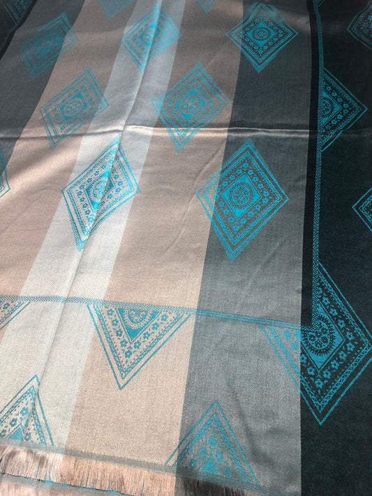 Geometric Reversible Cashmere Blend Scarf – Soft Unisex Wrap