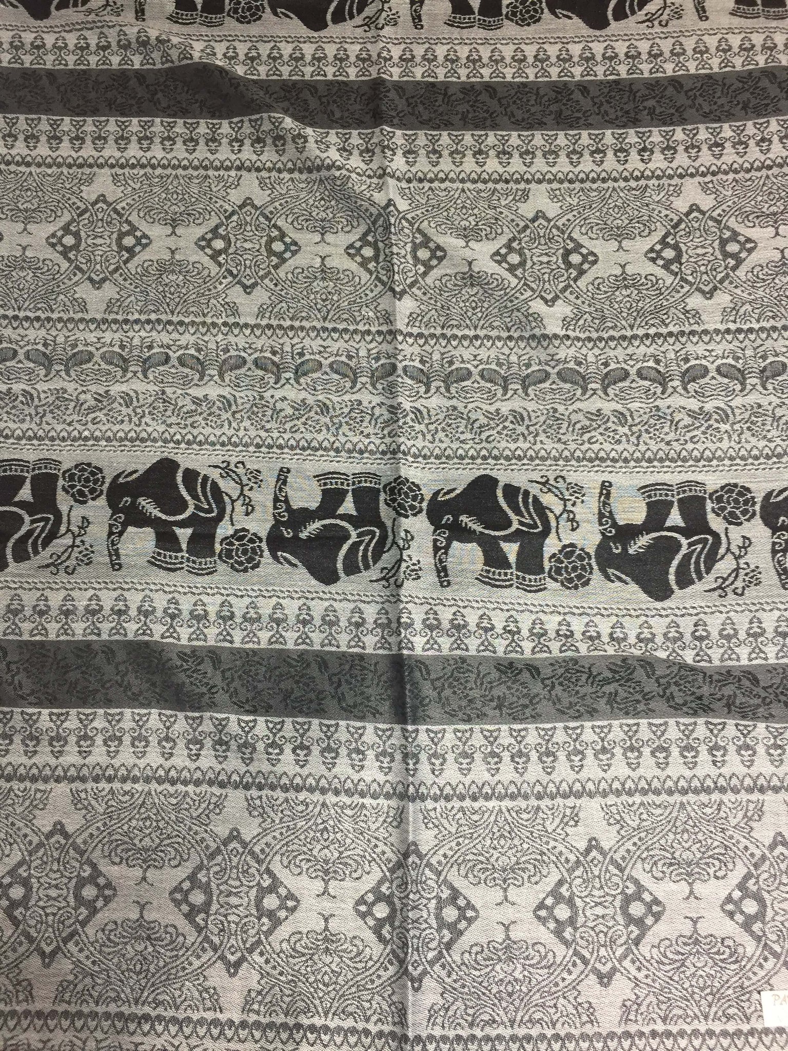 Black and gray pashmina